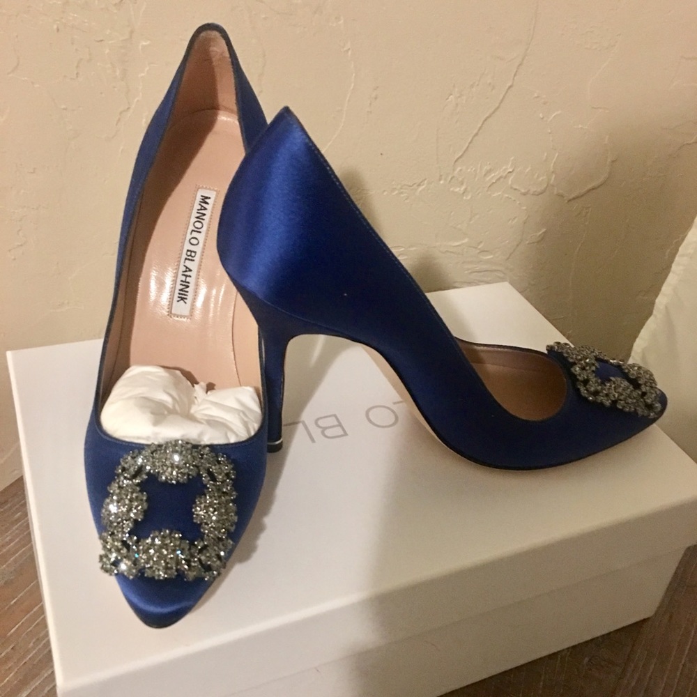Manolo Blahnik Hangisi Blue Satin Pump 105mm NWT